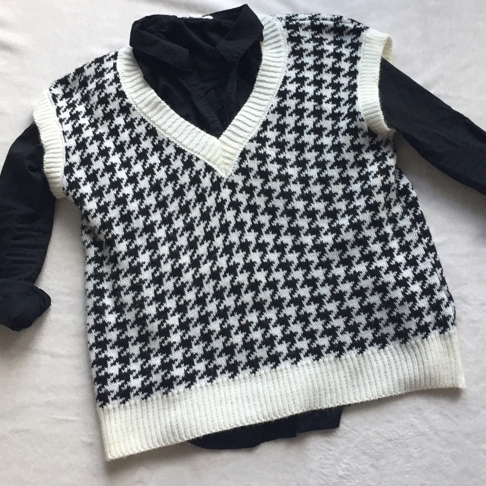 Checkered Knit Vest